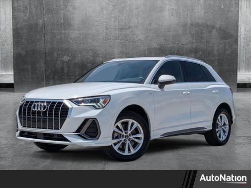 2024 Audi Q3 Premium 45 TFSI S line quattro Tiptronic