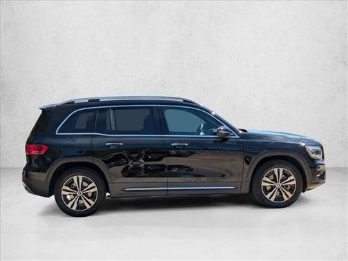 2025 Mercedes-Benz GLB 250 Base