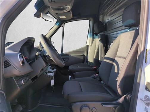 2026 Mercedes-Benz Sprinter 2500 High Roof