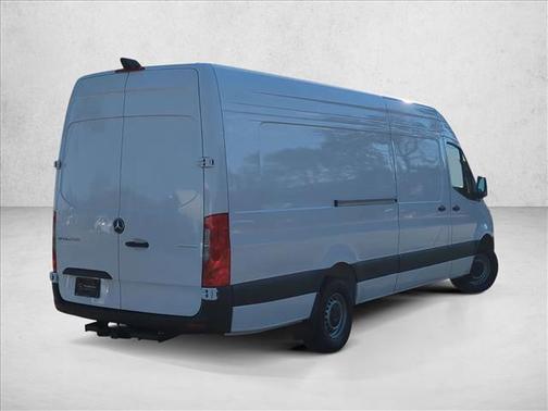 2026 Mercedes-Benz Sprinter 2500 High Roof