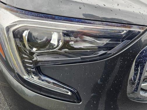 Graphite Gray Metallic 2021 GMC Terrain SLT