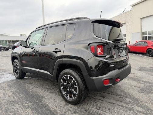 2023 Jeep Renegade Trailhawk 4x4