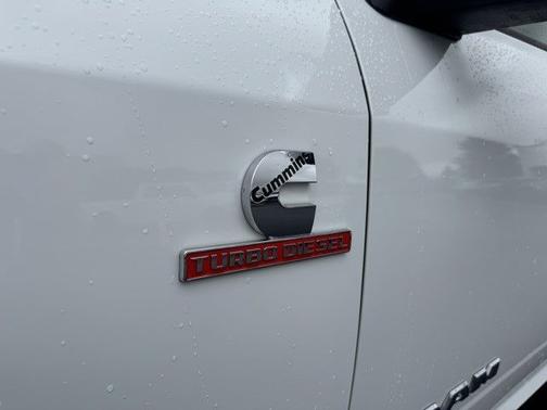 2024 RAM 2500 Laramie Crew Cab 4x4 64' Box