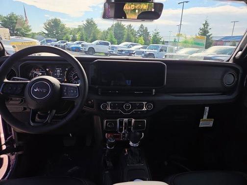 REIGN 2026 Jeep Wrangler Rubicon