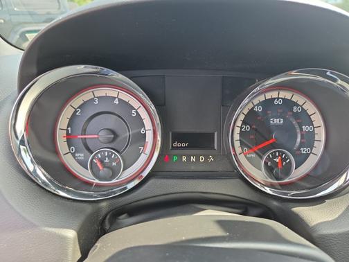 Granite Crystal Clearcoat Metallic 2014 Dodge Grand Caravan AVP/SE