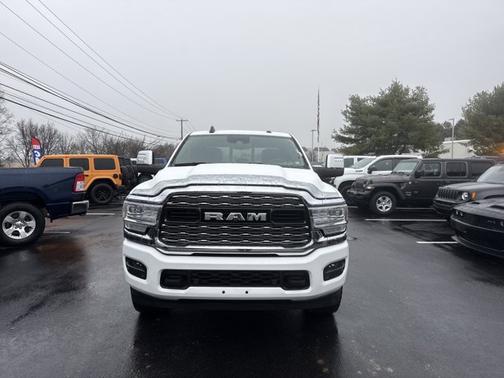 2023 RAM 2500 Limited Crew Cab 4x4 64' Box