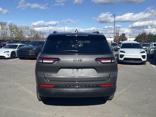 Metallic 2025 Jeep Grand Cherokee L Limited
