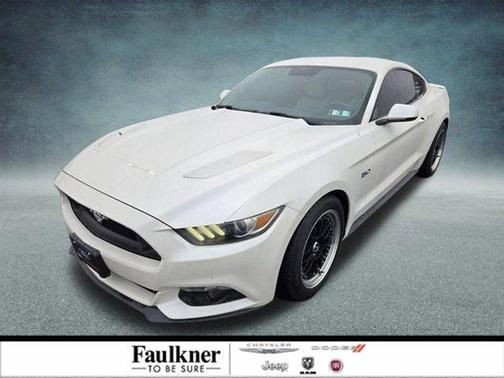 White Platinum Clearcoat Metallic 2017 Ford Mustang GT Premium
