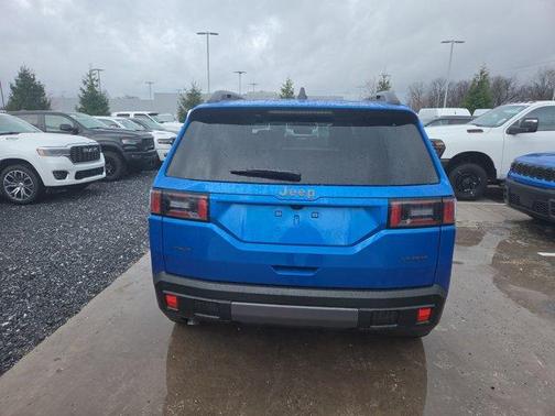 Hydro Blue Pearlcoat 2026 Jeep Cherokee LAREDO/LIMITED