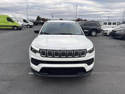2022 Jeep Compass Latitude Lux 4x4