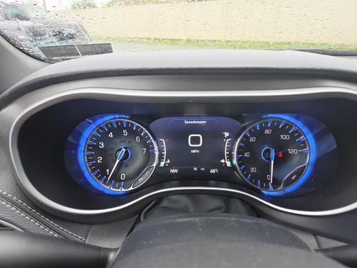 Diamond Black 2027 Chrysler Pacifica SELECT