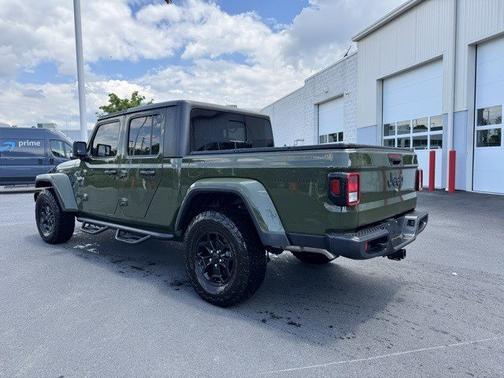 2023 Jeep Gladiator Willys 4x4