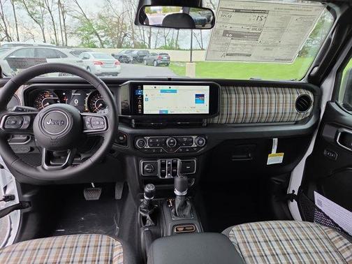 Bright White Clearcoat 2026 Jeep Wrangler 85th Anniversary