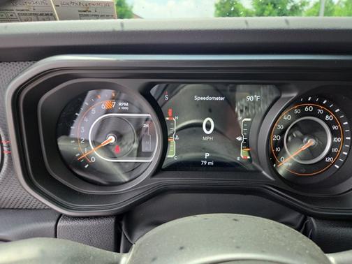 Black Clearcoat 2026 Jeep Wrangler Rubicon