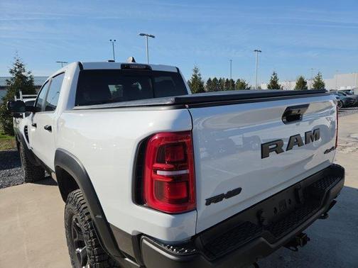 Bright White Clearcoat 2026 RAM 1500 RHO