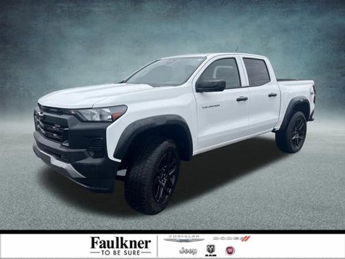 Summit White 2023 Chevrolet Colorado Trail Boss