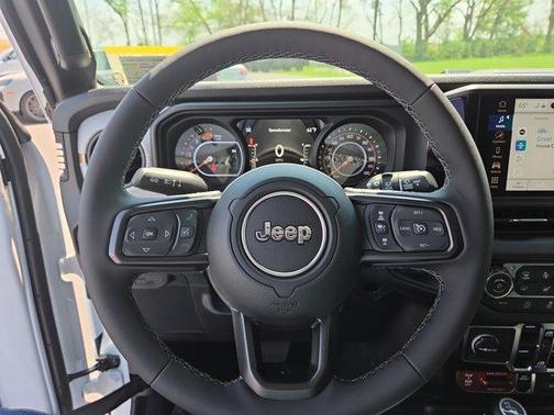 Bright White Clearcoat 2026 Jeep Wrangler Sport