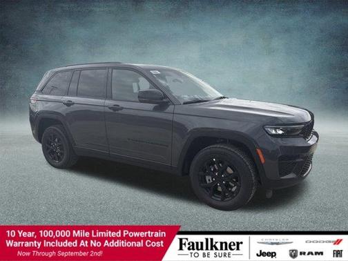 Metallic 2025 Jeep Grand Cherokee Laredo