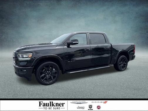 2022 RAM 1500 Laramie Crew Cab 4x4 57' Box
