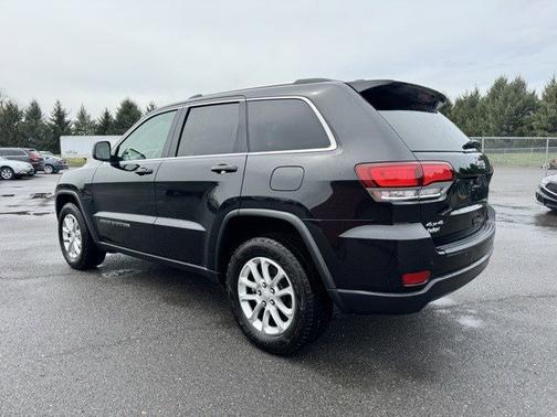 2021 Jeep Grand Cherokee Laredo X 4x4