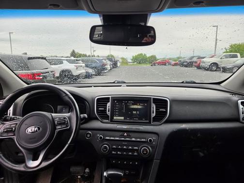 Mineral Silver 2017 Kia Sportage EX