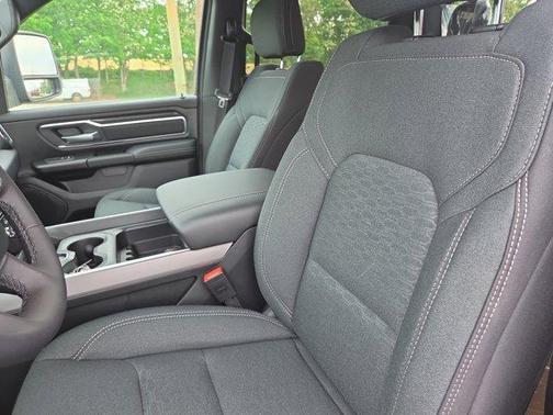 Granite Crystal Clearcoat Metallic 2026 RAM 1500 Big Horn