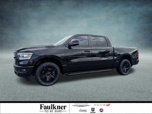 2023 RAM 1500 Big Horn Crew Cab 4x4 57' Box