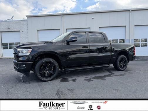 2023 RAM 1500 Big Horn Crew Cab 4x4 57' Box