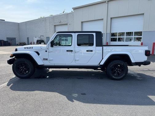 2022 Jeep Gladiator Willys Sport 4x4