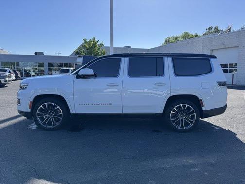 2022 Jeep Grand Wagoneer Series III 4x4