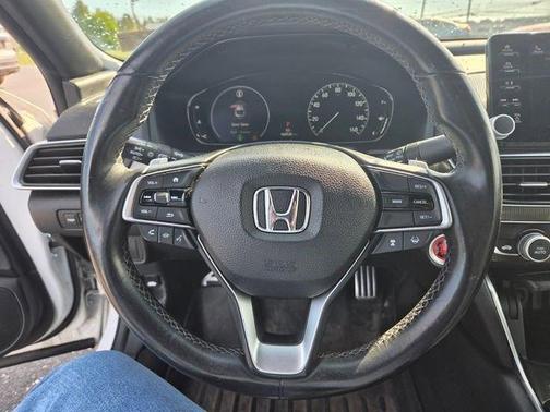 Platinum White 2018 Honda Accord Sport