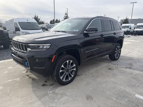 Diamond Black 2024 Jeep Grand Cherokee 4xe Overland