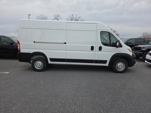 Bright White Clearcoat 2026 RAM ProMaster 3500 High Roof