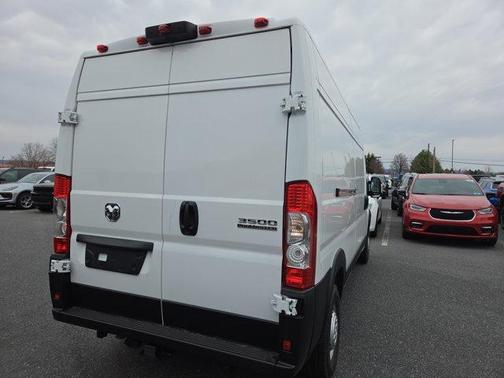 Bright White Clearcoat 2026 RAM ProMaster 3500 High Roof