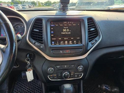 Eco Green Pearlcoat 2015 Jeep Cherokee Latitude