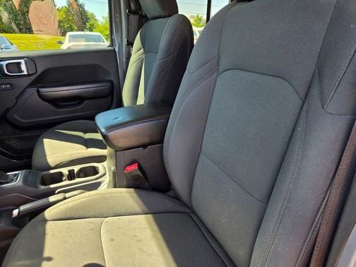 Sting Gray Clearcoat 2019 Jeep Wrangler Unlimited Sport