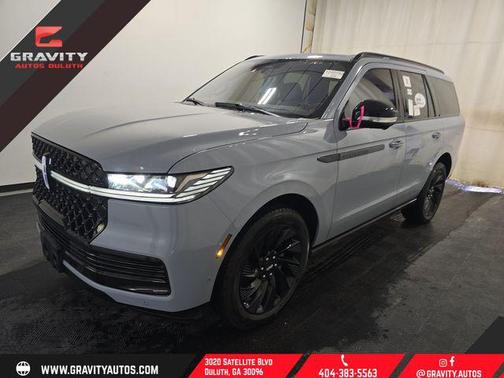 Gray 2025 Lincoln Navigator Reserve