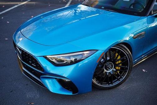 2022 Mercedes-Benz AMG SL 55 Base