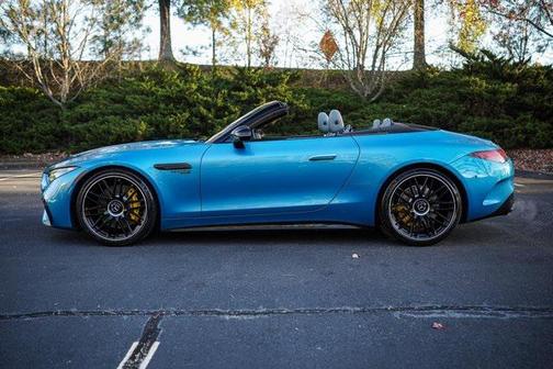 2022 Mercedes-Benz AMG SL 55 Base