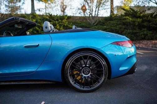 2022 Mercedes-Benz AMG SL 55 Base