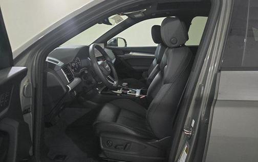 2023 Audi Q5 45 S line Premium Plus