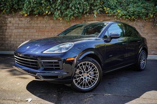 2023 Porsche Cayenne Platinum Edition