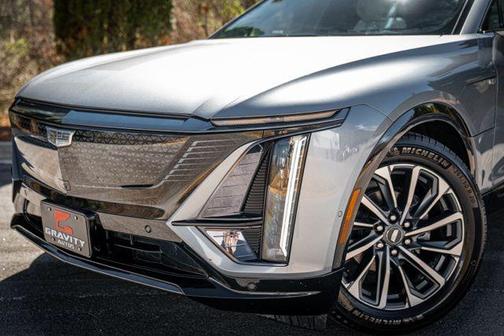 2024 Cadillac LYRIQ Sport