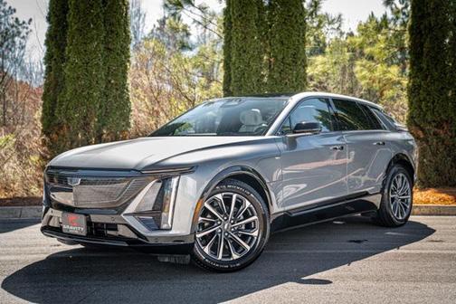 2024 Cadillac LYRIQ Sport