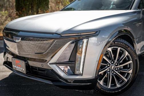 2024 Cadillac LYRIQ Sport