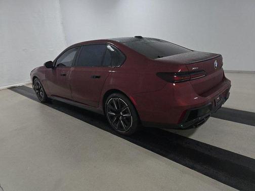 2023 BMW 760 i xDrive