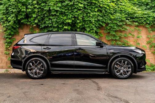 2022 Acura MDX A-Spec Package
