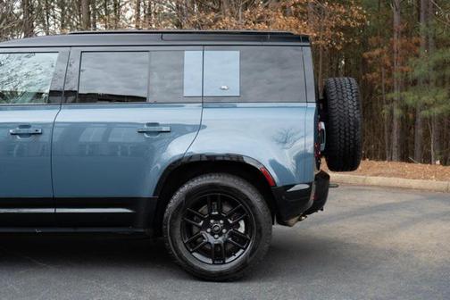 2022 Land Rover Defender 110 X-Dynamic HSE