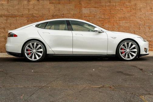 2014 Tesla Model S P85D