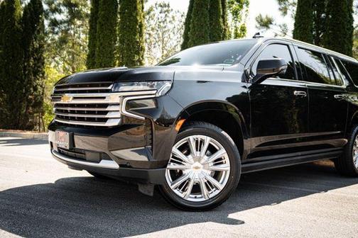 Black 2021 Chevrolet Suburban 4WD High Country